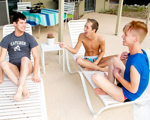 Outdoor Threeway