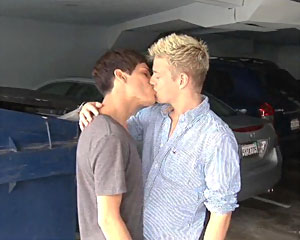 Twinkboy Chad Fucks Keine