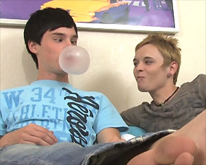 Bubble Gum Twinks: Miles & Noah!