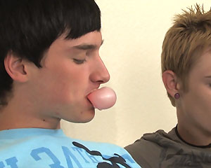 Bubble Gum Twinks: Miles & Noah!